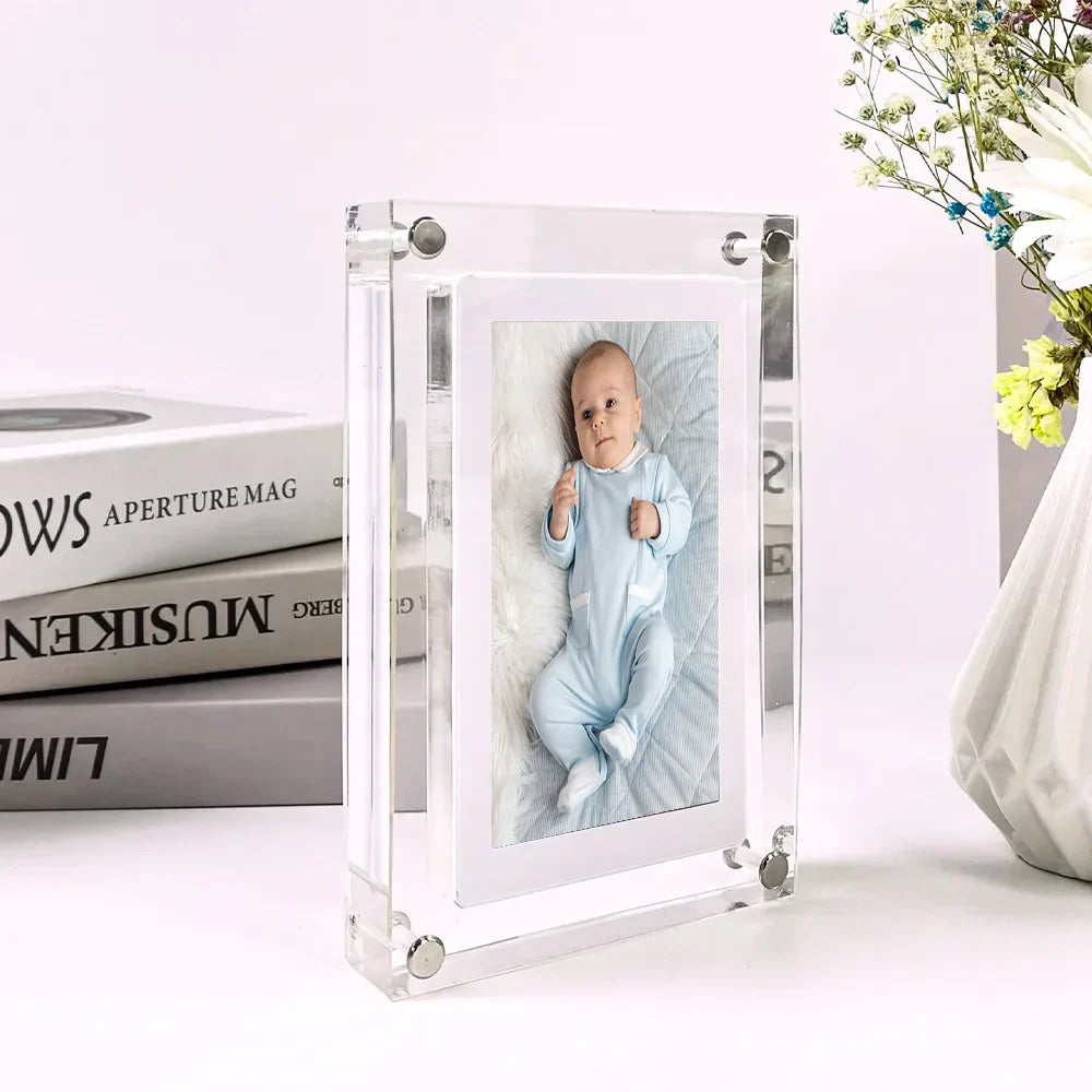 MomentFrame Digital Frame